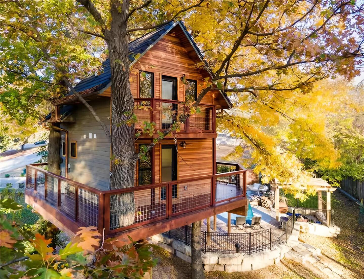 The Tree House In Bentonville Eksteriør bilde