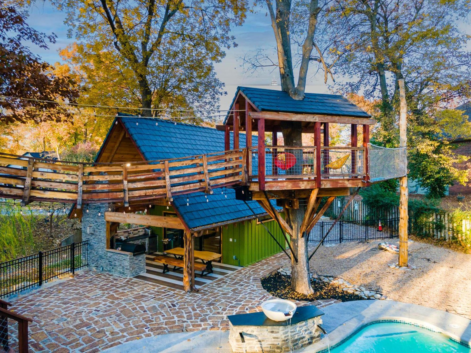 The Tree House In Bentonville Eksteriør bilde